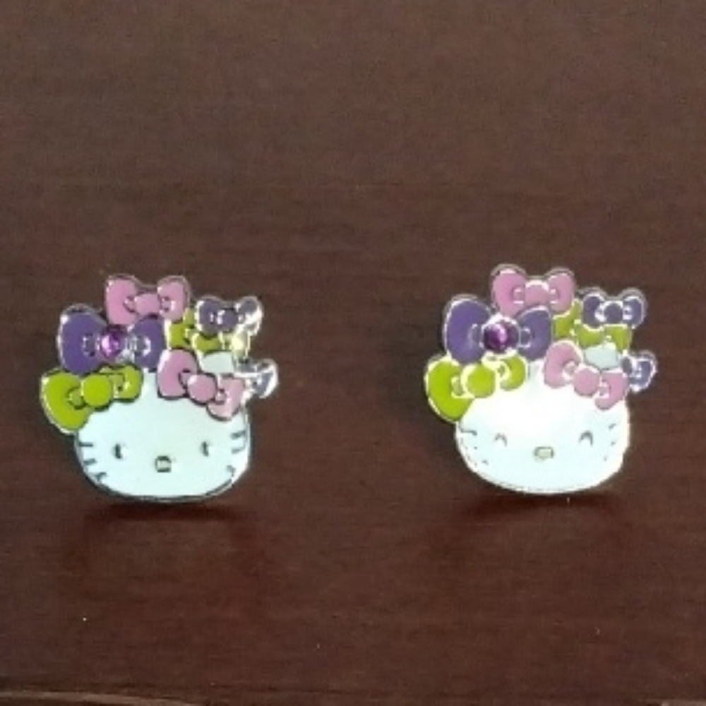 Hello Kitty Pink and Green Kids Earrings